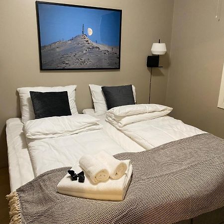 Big Central House, Free Parking, Wifi, 3 Bedrooms Narvik Kültér fotó