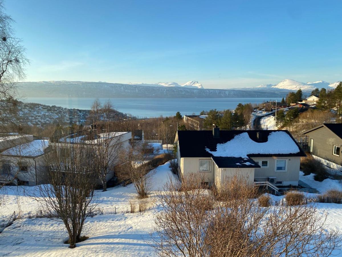 Big Central House, Free Parking, Wifi, 3 Bedrooms Narvik Kültér fotó